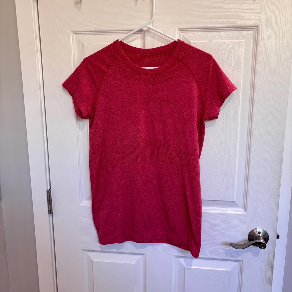 Lululemon Swiftly Tech Short Sleeve Scoop